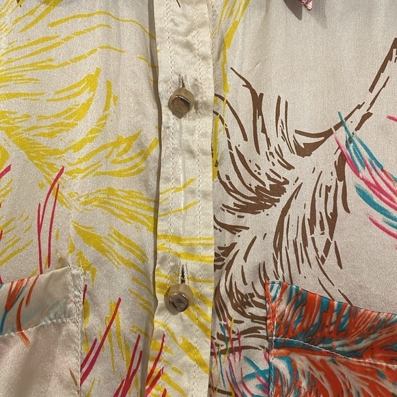 Cabi Women's 100% Silk Button Front Top XS Colorful Feather Print Sleeveless - Picture 7 of 16